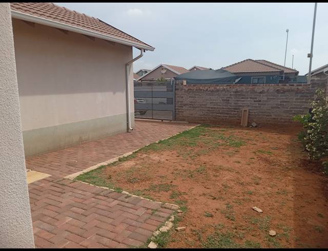2 BEDROOM FREEHOLD FOR SALE IN SALFIN